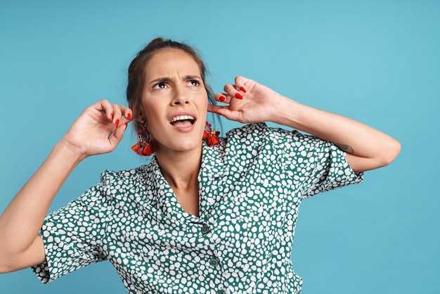 Звон в ушах: как избавиться от неприятного симптома